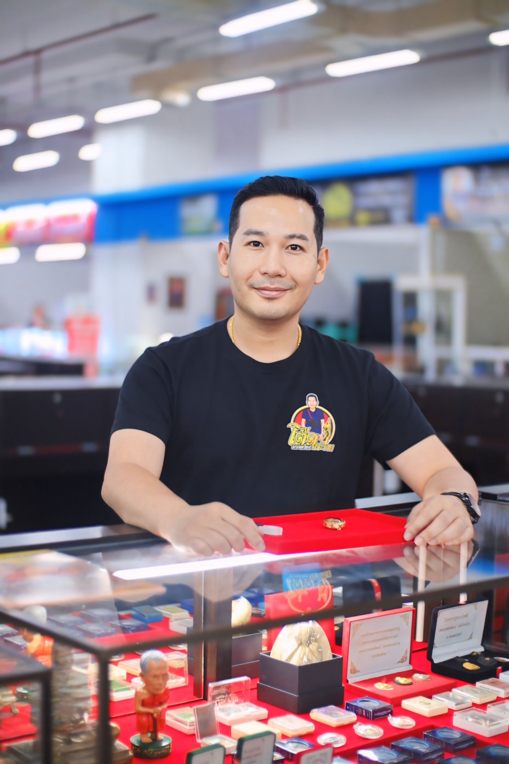 ให้เช่าพระเครื่อง